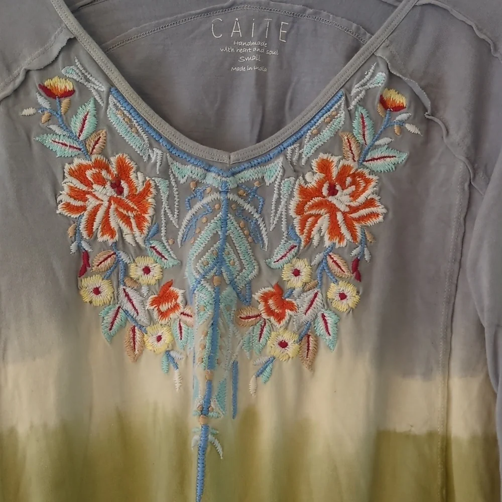 Caite V Neck Boho Embroidered 3/4 Sleeves Women's Johnny Was Style Tunic Top S - Picture 2 of 4